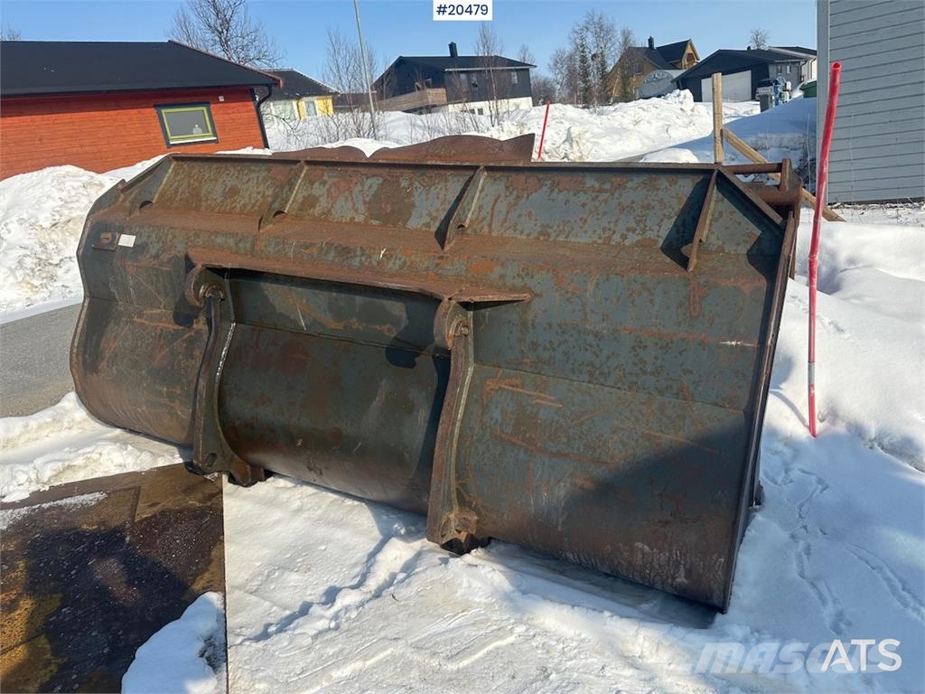 CASE 721E wheel loader w/ bucket. WATCH VIDEO. Wielladers