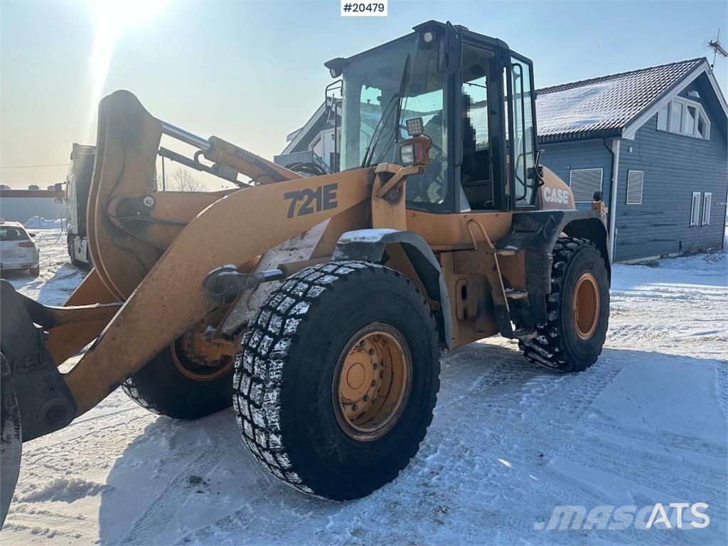 CASE 721E wheel loader w/ bucket. WATCH VIDEO. Wielladers