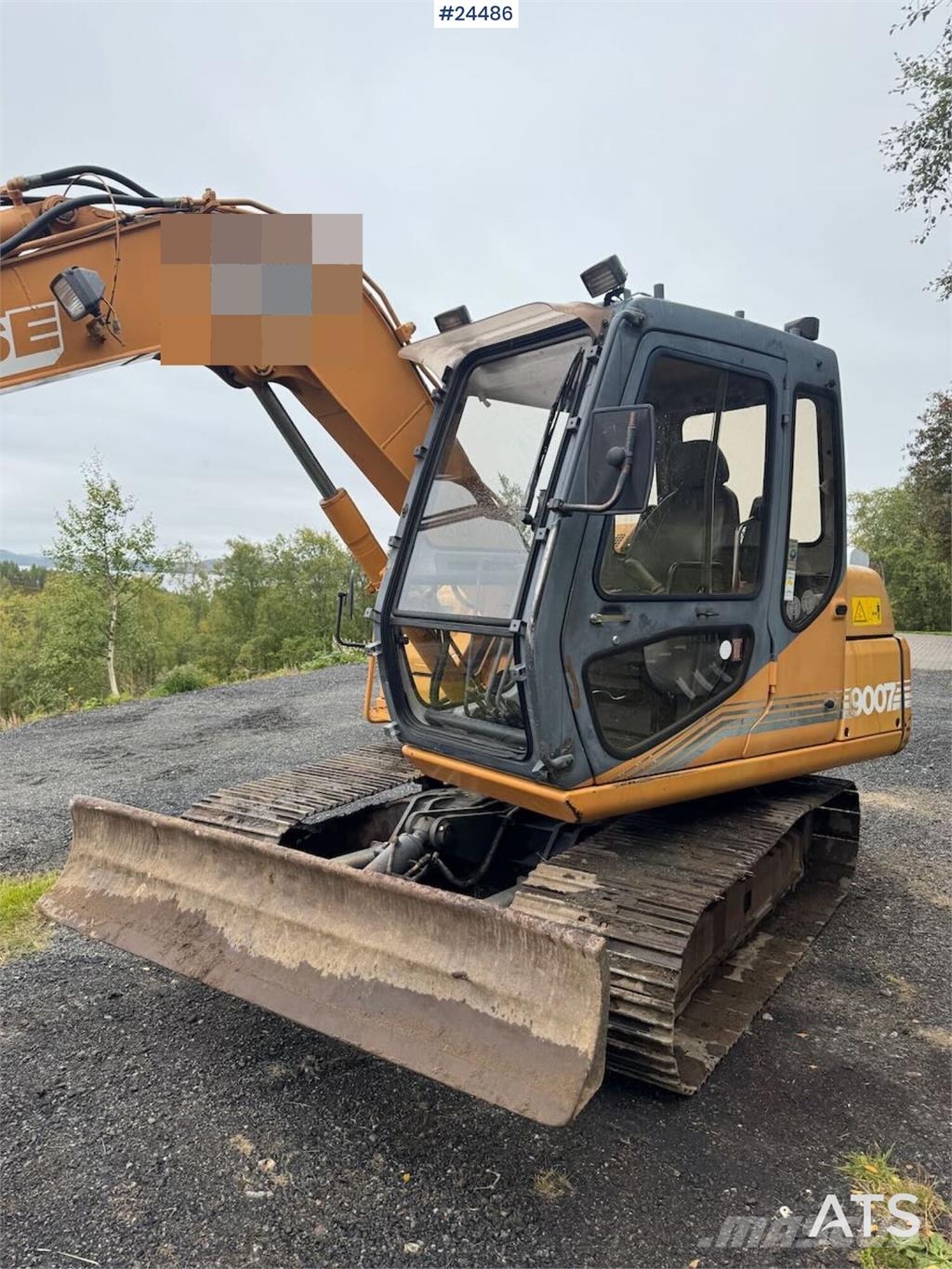 CASE 9007 Tracked Excavator w/ 2 Buckets – 4,770 Hours Lánctalpas kotrók