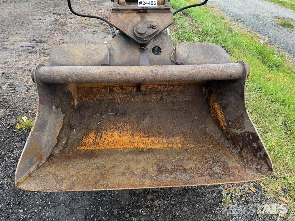 CASE 9007 Tracked Excavator w/ 2 Buckets – 4,770 Hours Lánctalpas kotrók