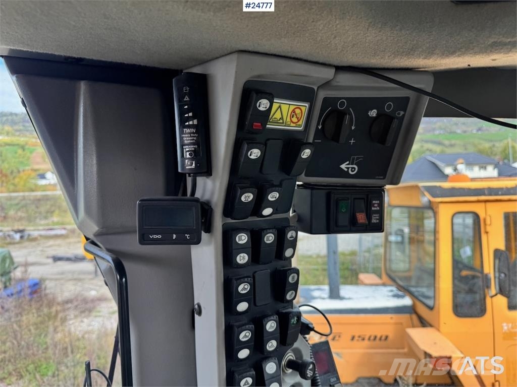 CAT 140M Greyderler