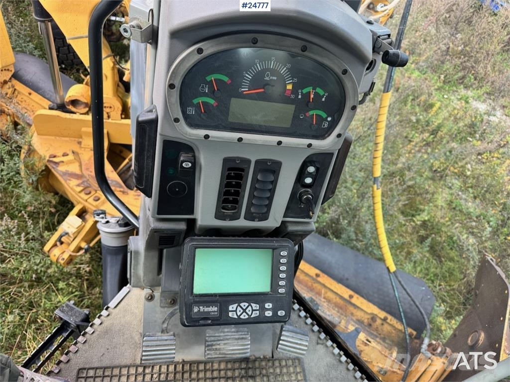 CAT 140M Greyderler