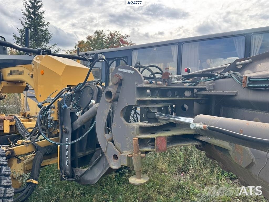 CAT 140M Greyderler