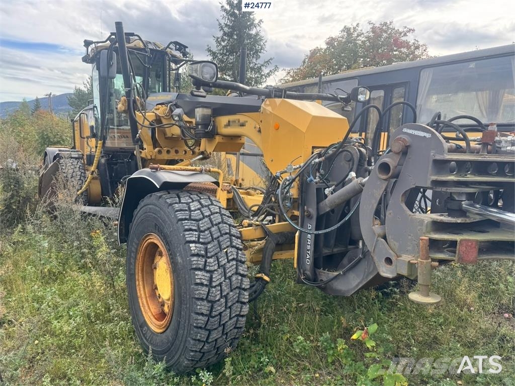 CAT 140M Greyderler