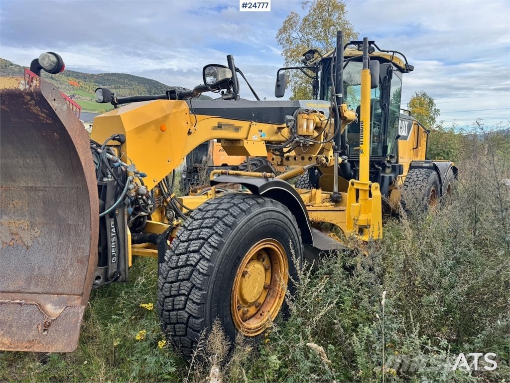CAT 140M Greyderler