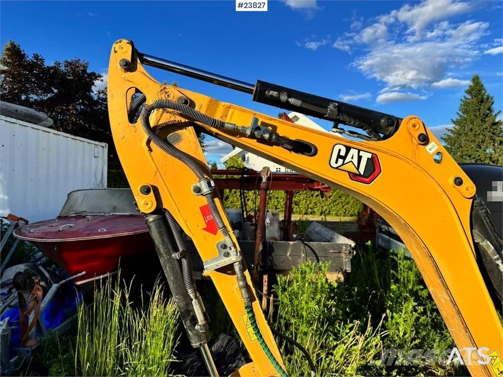 CAT 301.8 حفارات صغيرة أقل من 7 طن (حفارات صغيرة)