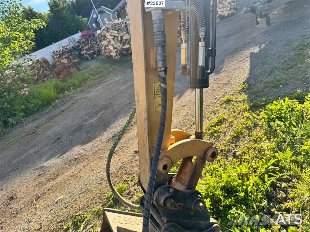 CAT 301.8 حفارات صغيرة أقل من 7 طن (حفارات صغيرة)