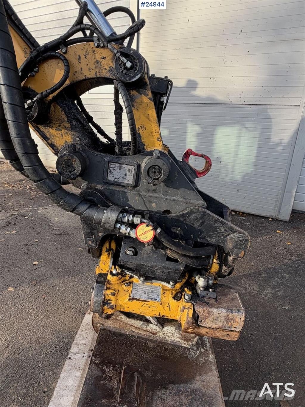 CAT 303.5ECR Mini excavator – 2 buckets – 2070 hours Mini bageri < 7t