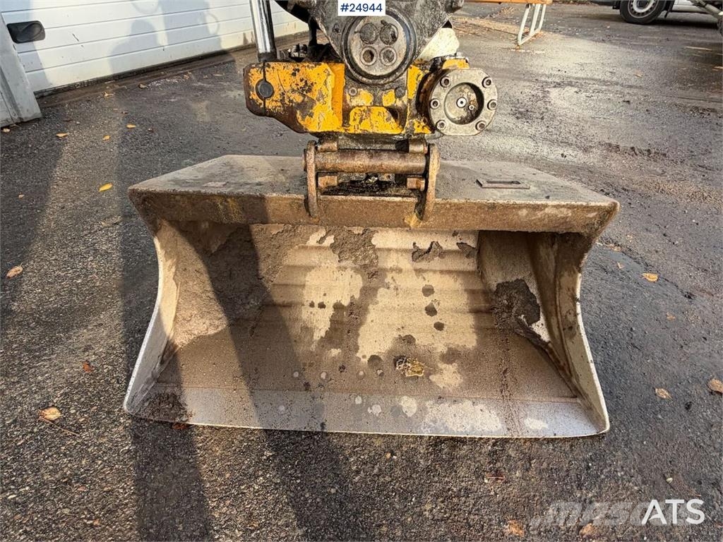 CAT 303.5ECR Mini excavator – 2 buckets – 2070 hours Mini bageri < 7t