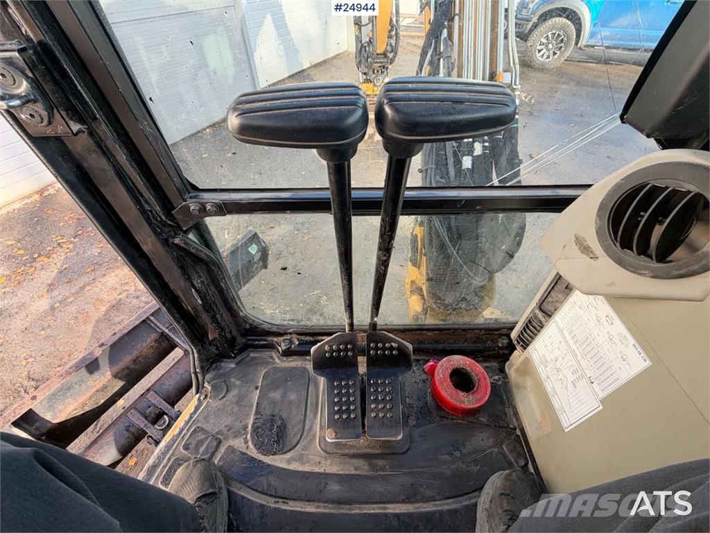 CAT 303.5ECR Mini excavator – 2 buckets – 2070 hours Mini bageri < 7t