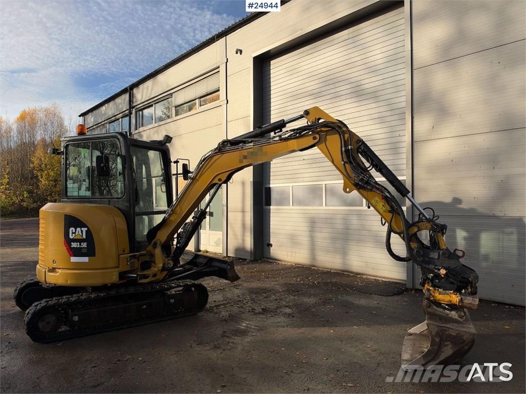 CAT 303.5ECR Mini excavator – 2 buckets – 2070 hours Mini bageri < 7t