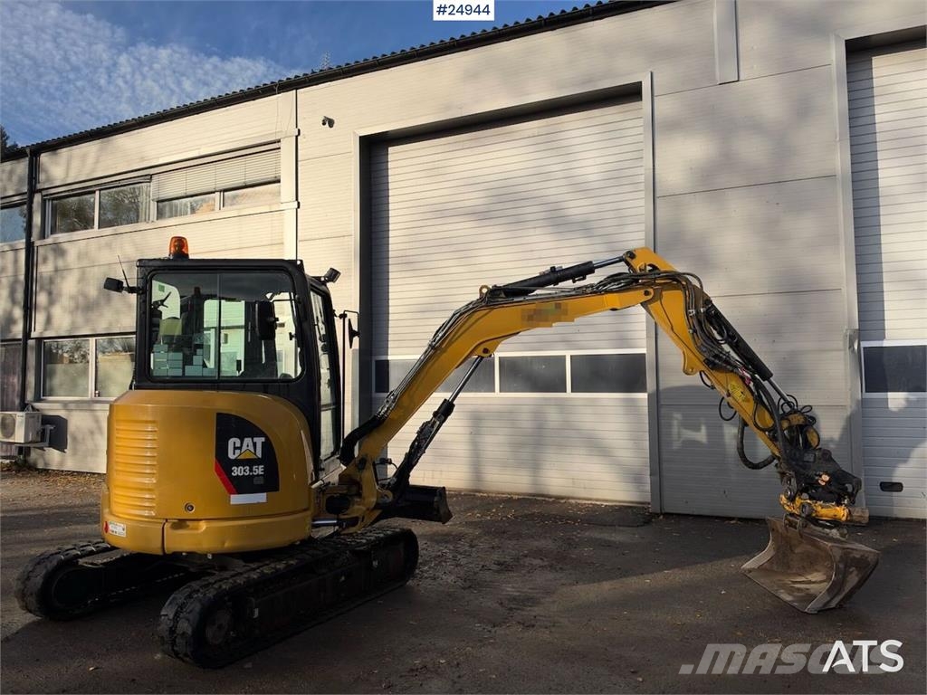 CAT 303.5ECR Mini excavator – 2 buckets – 2070 hours Mini bageri < 7t