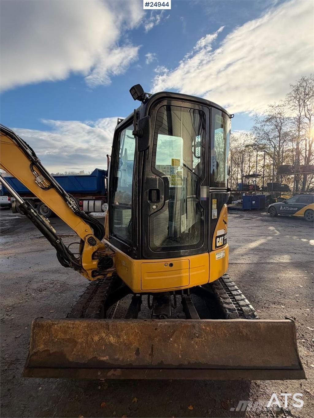 CAT 303.5ECR Mini excavator – 2 buckets – 2070 hours Mini bageri < 7t