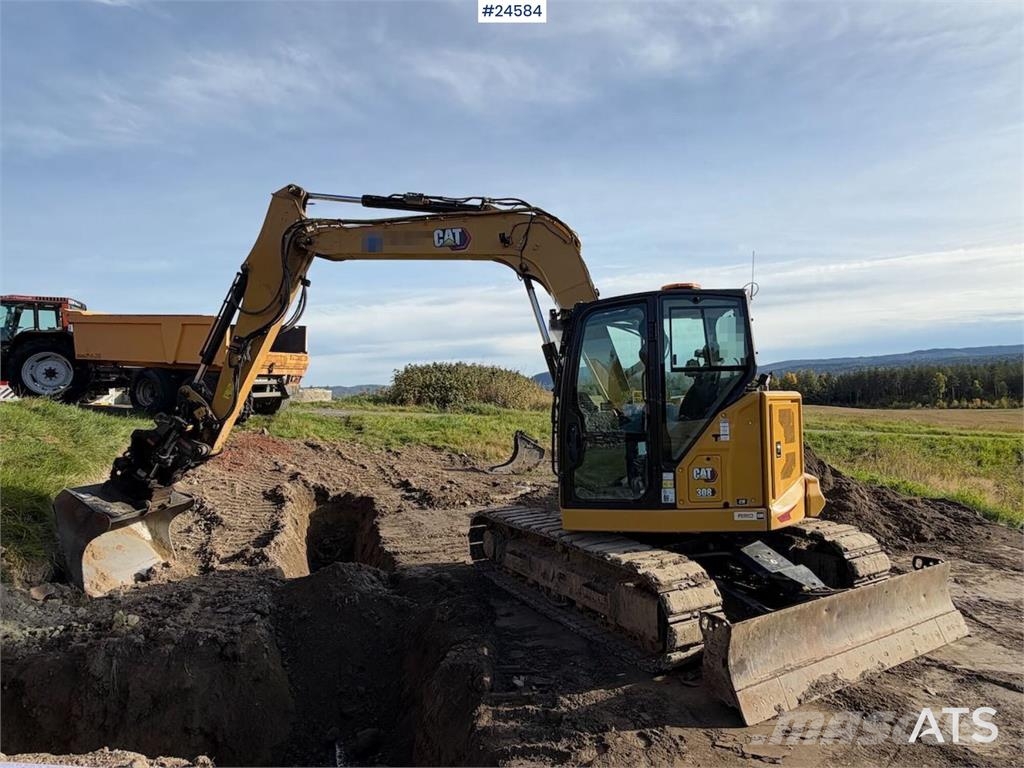 CAT 308 Tracked excavator with 3 buckets, tiltrotator Paletli ekskavatörler