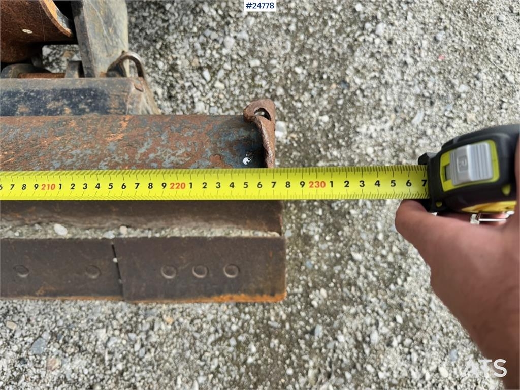 CAT 308D Paletli ekskavatörler