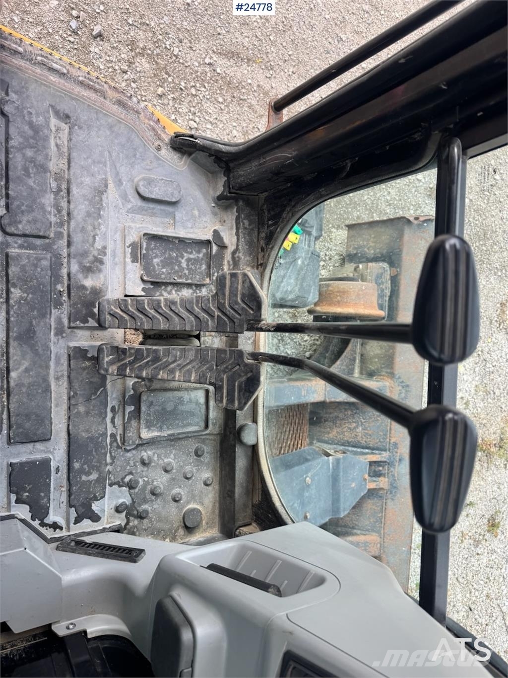 CAT 308D Paletli ekskavatörler