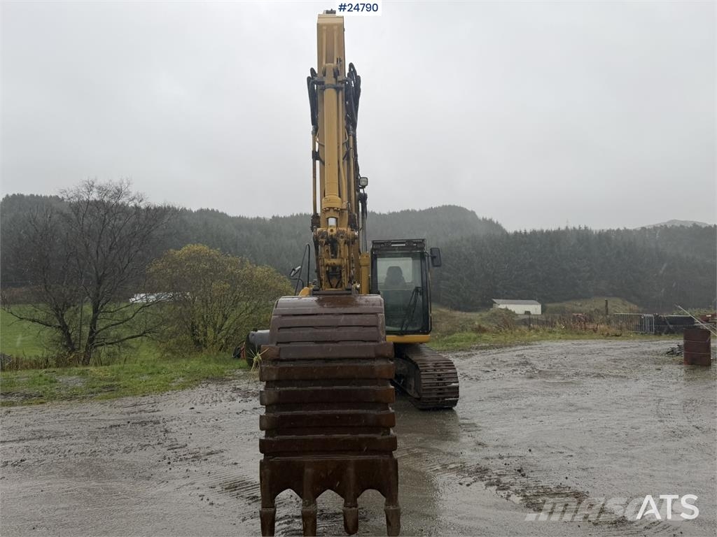 CAT 315C Excavator with digging bucket, hydraulic grad Crawler excavators