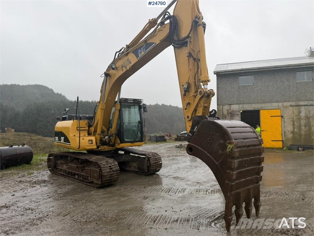 CAT 315C Excavator with digging bucket, hydraulic grad Crawler excavators