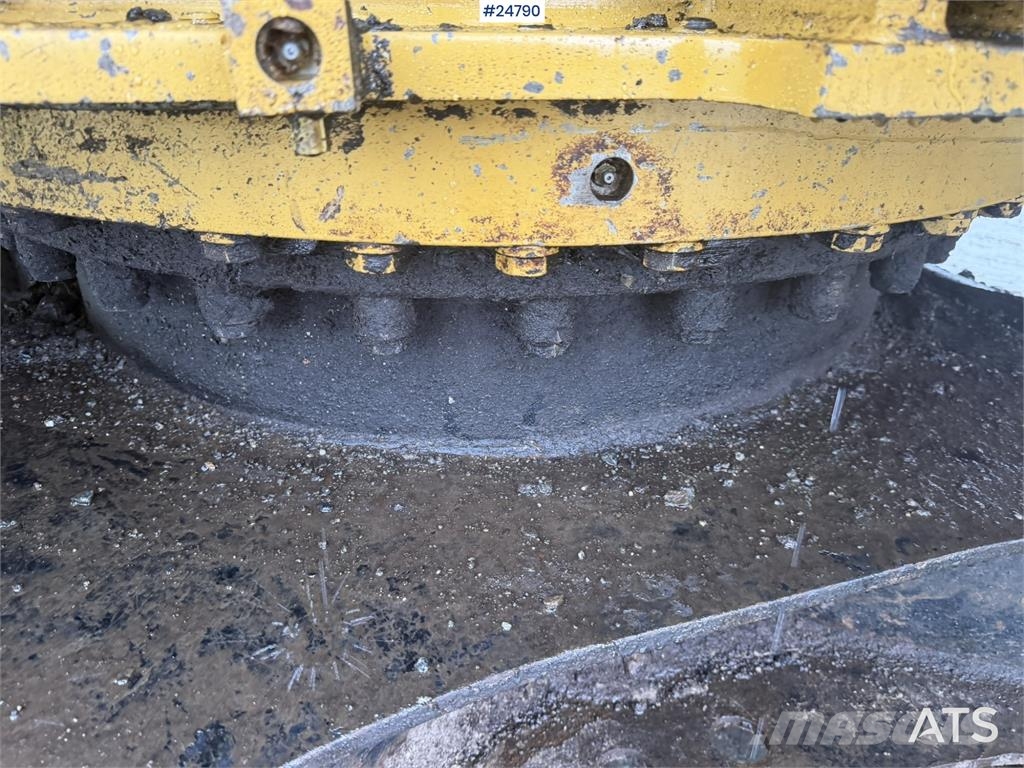 CAT 315C Excavator with digging bucket, hydraulic grad Crawler excavators