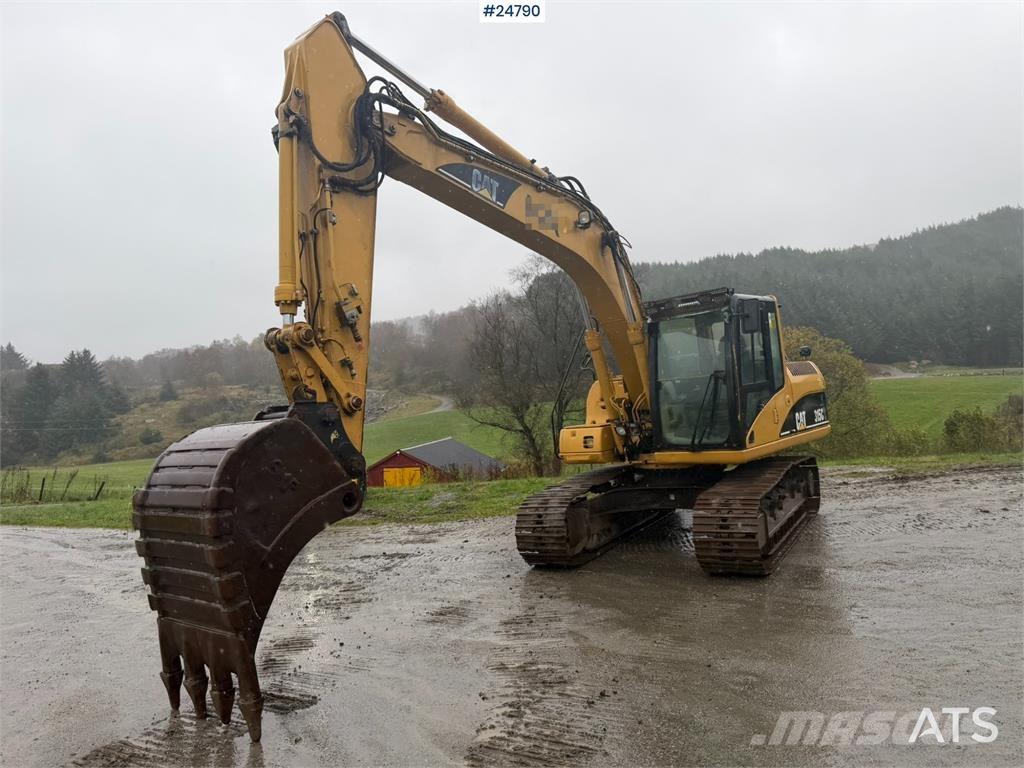 CAT 315C Excavator with digging bucket, hydraulic grad Crawler excavators