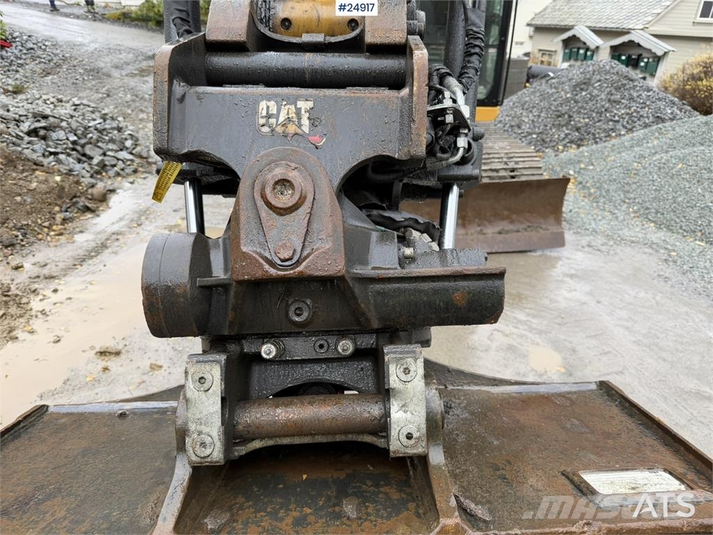 CAT 315GC Excavator with tiltrotator, grading bucket, Lánctalpas kotrók