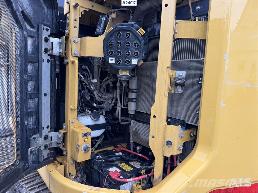 CAT 315GC Excavator with tiltrotator, grading bucket, Lánctalpas kotrók