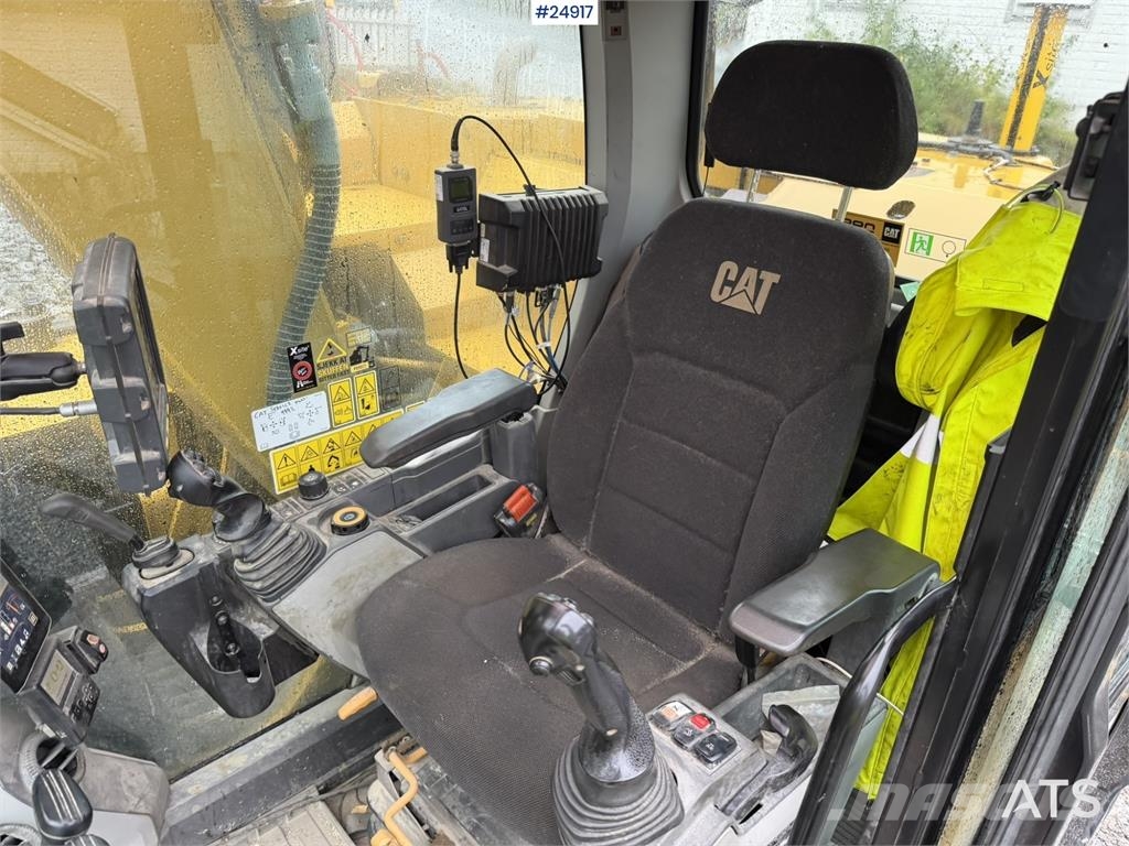 CAT 315GC Excavator with tiltrotator, grading bucket, Lánctalpas kotrók