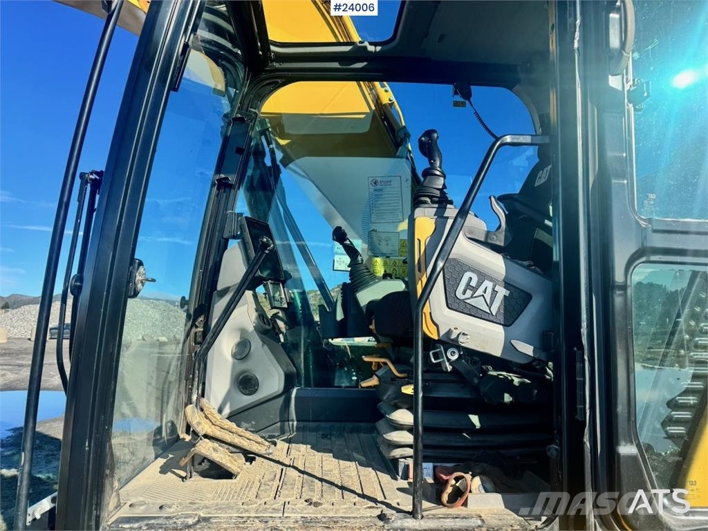 CAT 320 Excavadoras sobre orugas