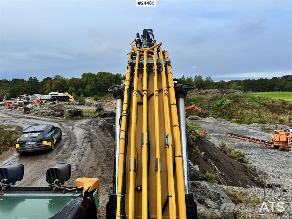 CAT 323DL Bageri gusjeničari