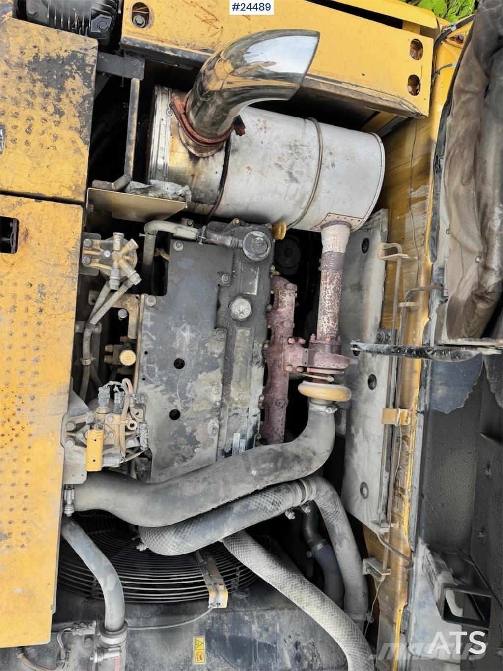 CAT 323DL Bageri gusjeničari