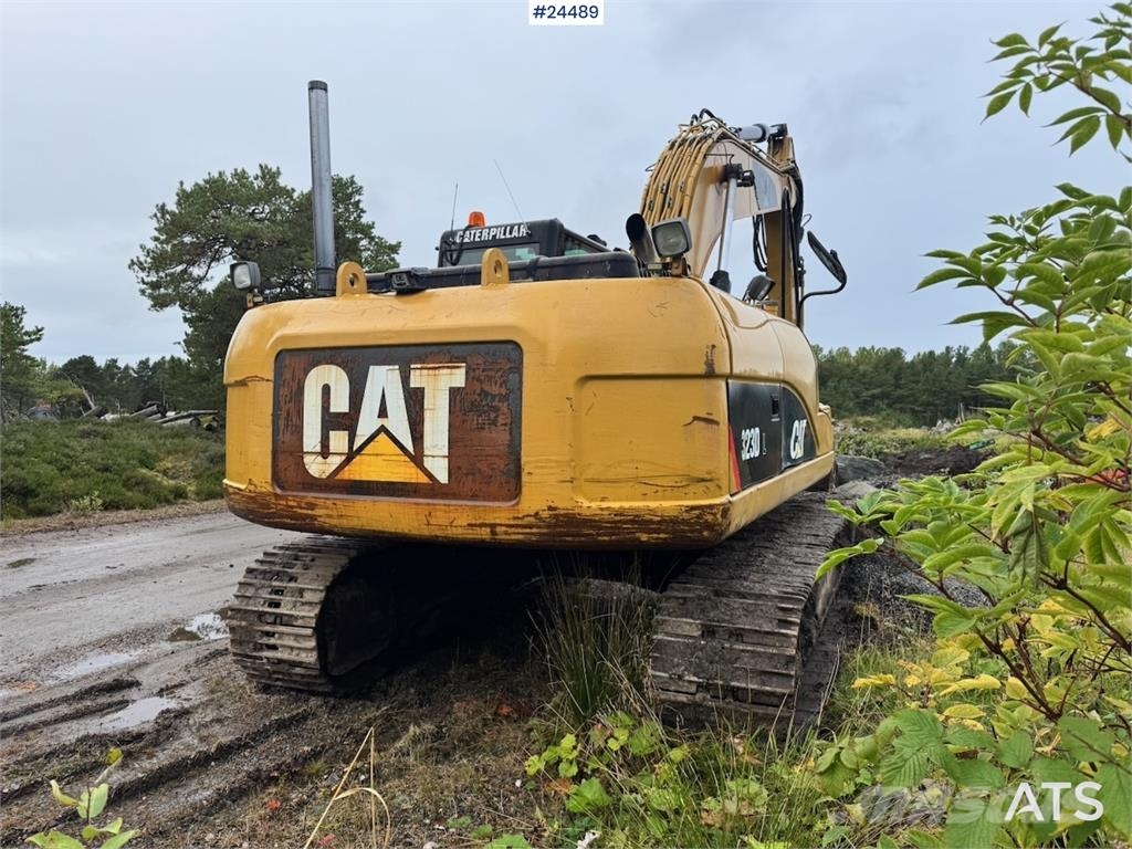 CAT 323DL Bageri gusjeničari