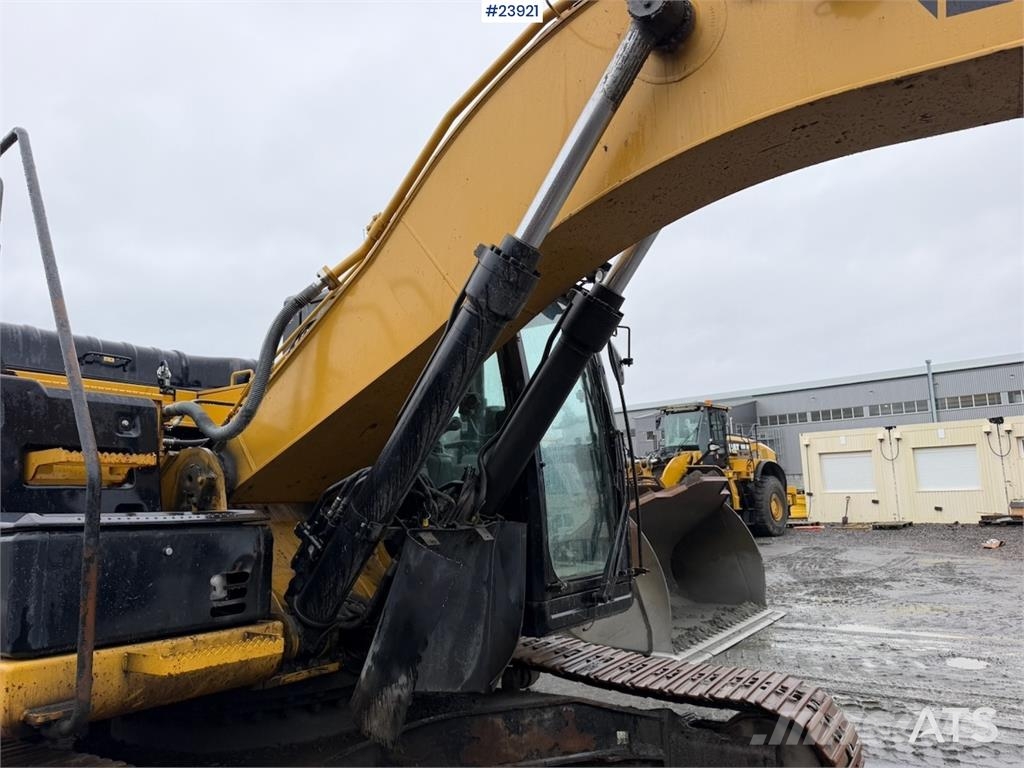CAT 324 EL Escavatori cingolati