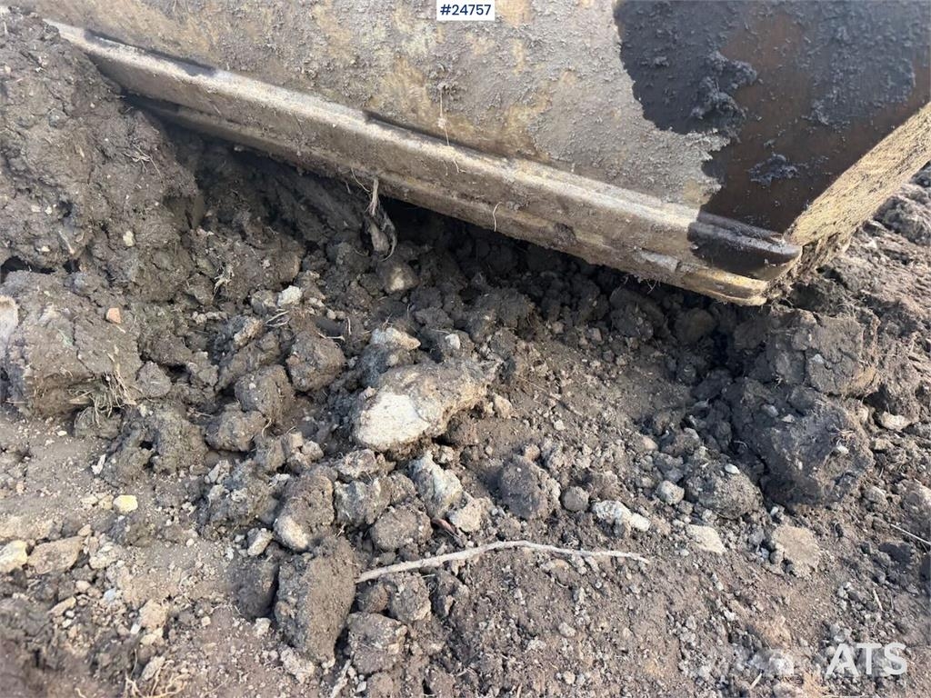 CAT 330 Beltegraver