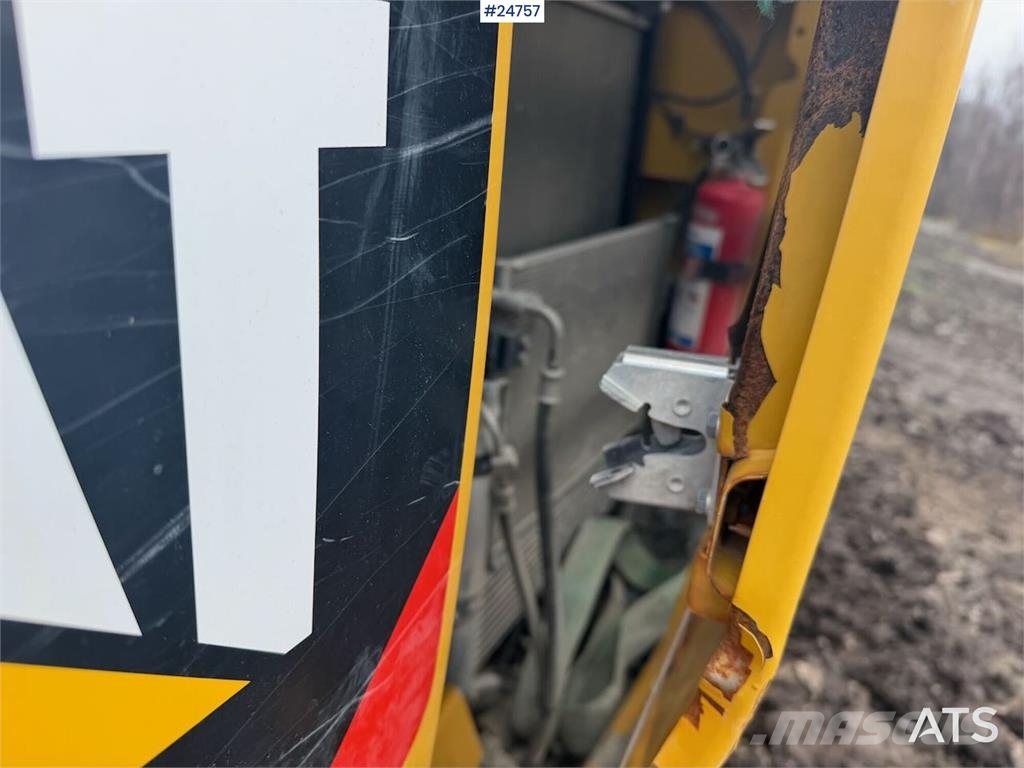 CAT 330 Beltegraver