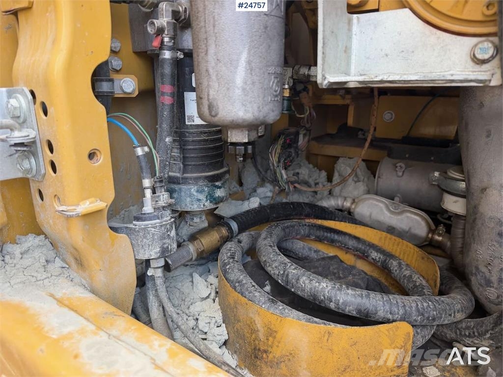CAT 330 Beltegraver