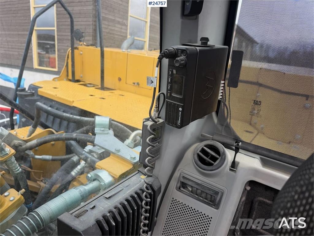 CAT 330 Beltegraver