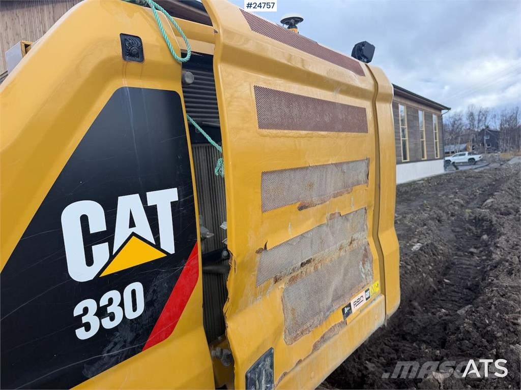 CAT 330 Beltegraver