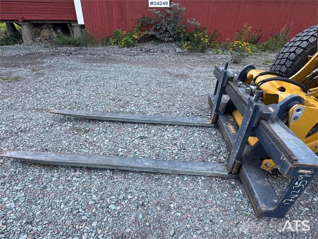 CAT 926 Radlader