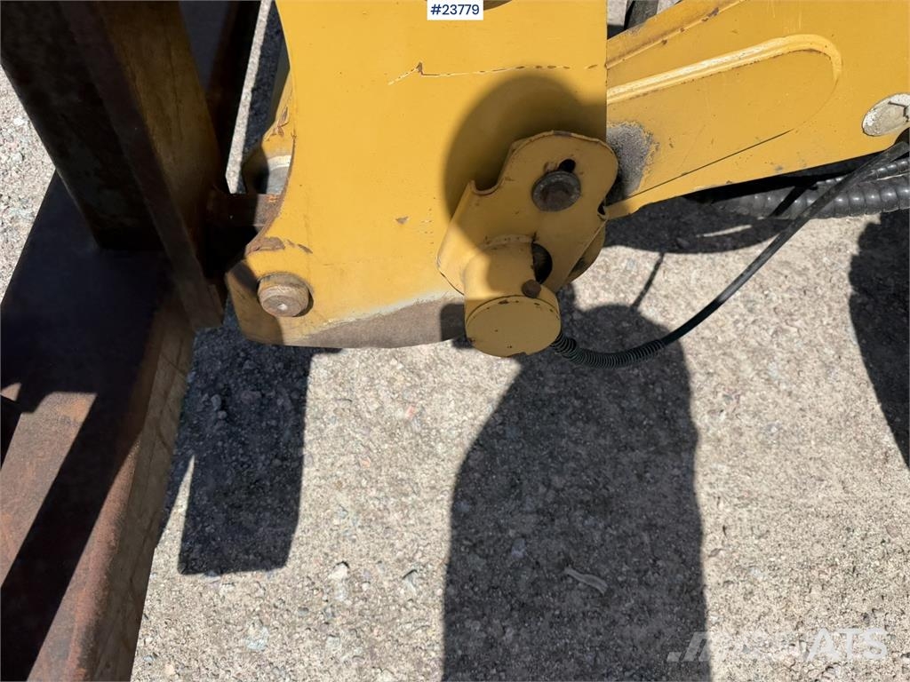 CAT 930 M wheel loader with bucket Iekrāvēji uz riteņiem