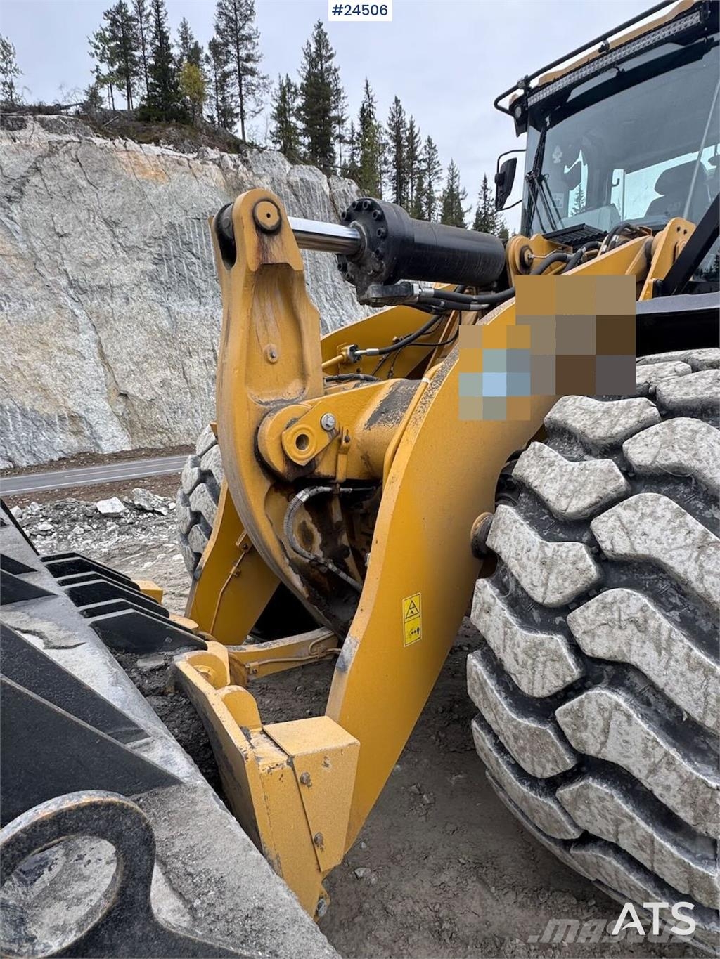 CAT 966 Wheel Loader – Bucket and Weighing System – 50 Naudoti ratiniai krautuvai
