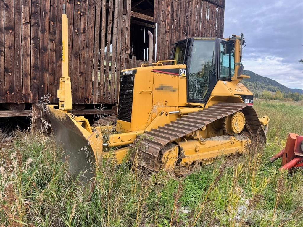 CAT D5N LGP Paletli dozerler