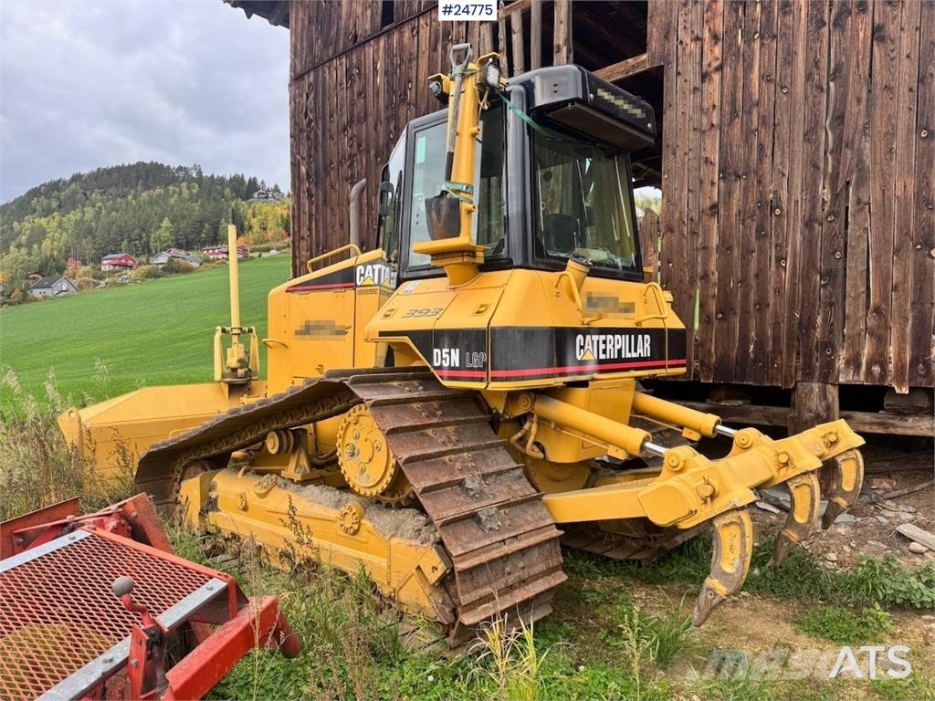 CAT D5N LGP Paletli dozerler