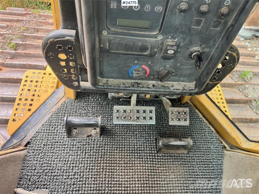 CAT D5N LGP Paletli dozerler