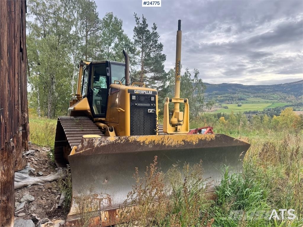 CAT D5N LGP Paletli dozerler