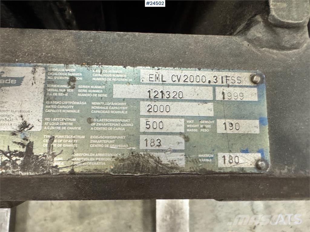 Clark CEM20S Forklift – Requires New Battery Akumulátorové vozíky