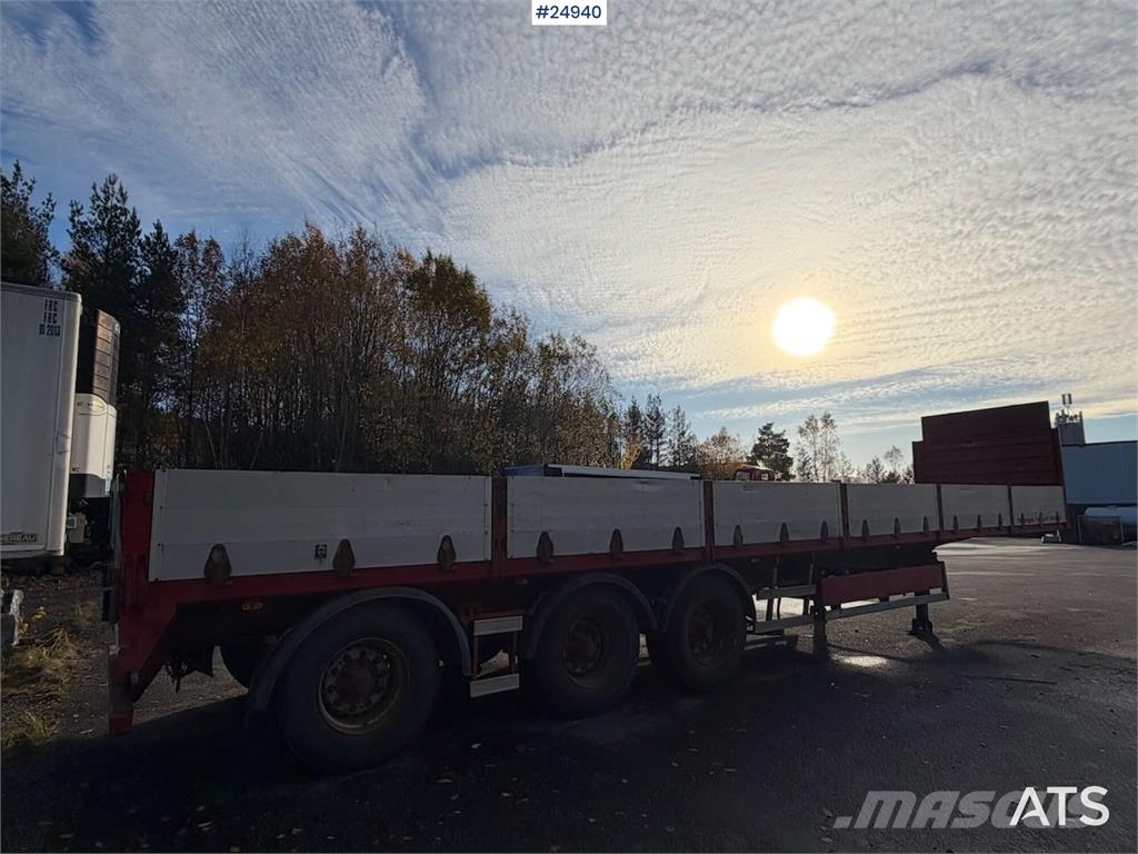 CMT Rettsemi Prikolice sa ceradom