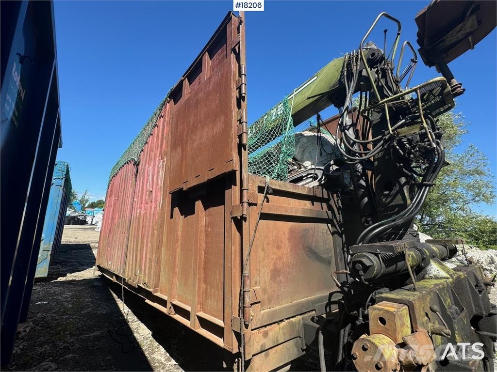 Container w/ Logilift 7.5 t/m crane. Sonstige Baumaschinen