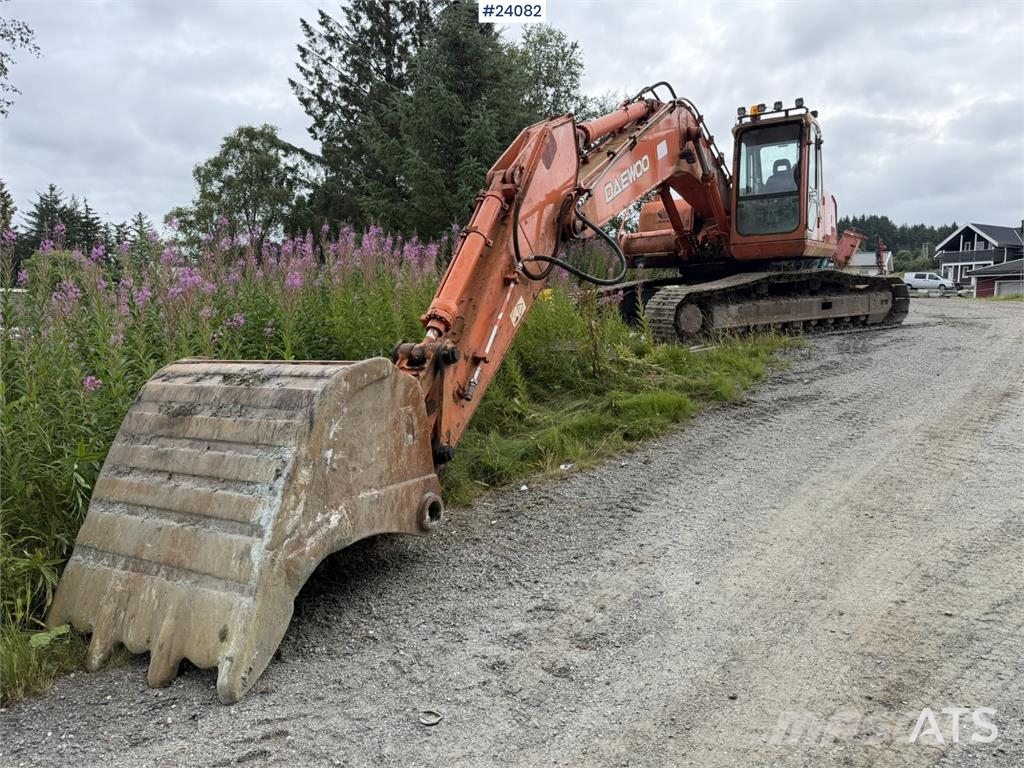 Daewoo SL220LC-V Excavator with Tooth Bucket Εκσκαφείς με ερπύστριες