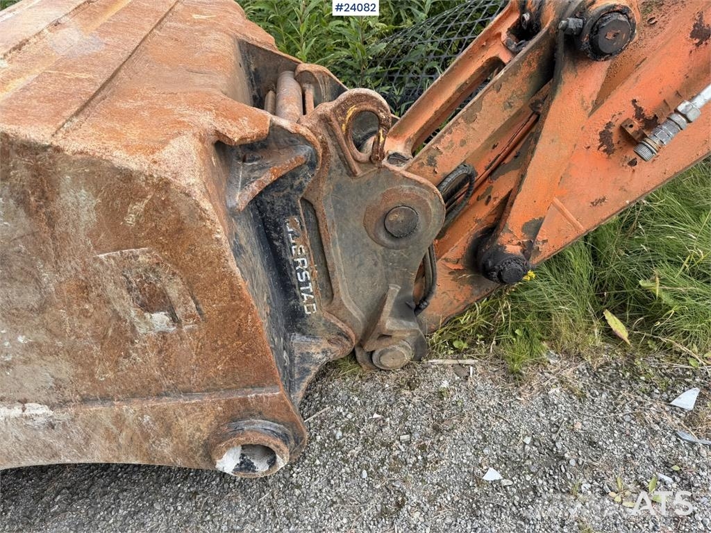 Daewoo SL220LC-V Excavator with Tooth Bucket Εκσκαφείς με ερπύστριες
