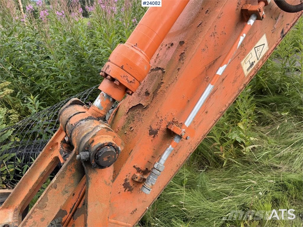 Daewoo SL220LC-V Excavator with Tooth Bucket Εκσκαφείς με ερπύστριες
